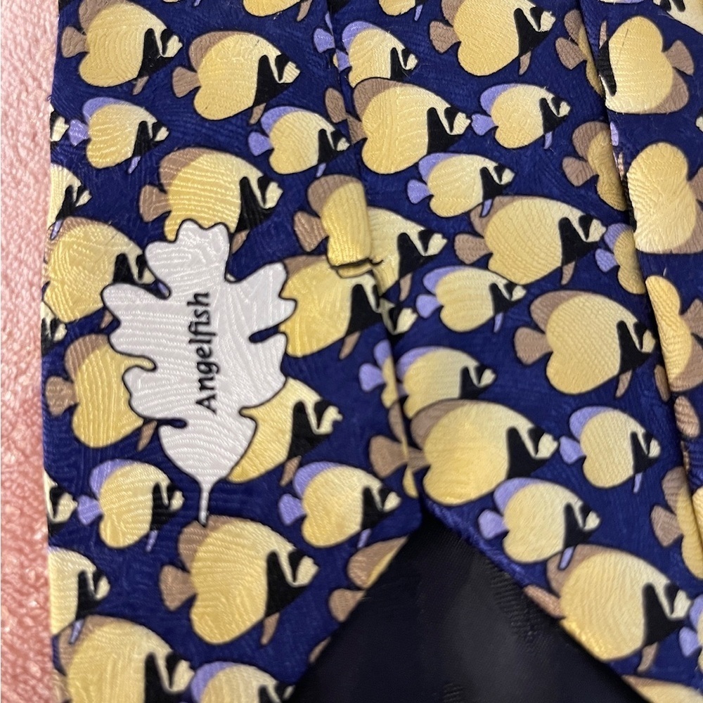 Navy and Yellow Patterned Men's Tie - Picture 6 of 7